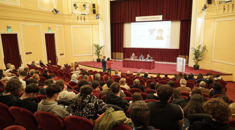 MARTEDI’ LETTERARI 2024 SANREMO – SUCCESSO PER MARCELLO VENEZIALI E CARLO COTTARELLI